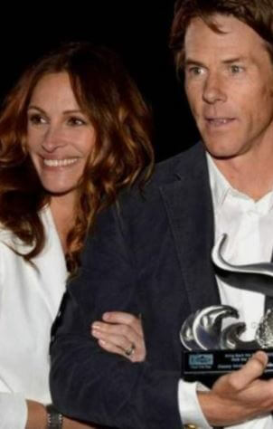 Phinnaeus Moder parents Julia Roberts and Daniel Moder.